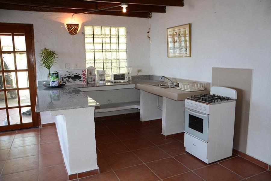 Oceanfront Bungalows - Paradise Rentals Santa Catalina Exteriér fotografie