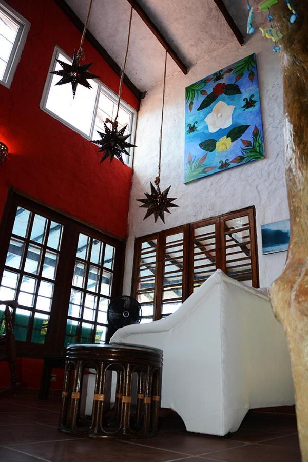 Oceanfront Bungalows - Paradise Rentals Santa Catalina Exteriér fotografie