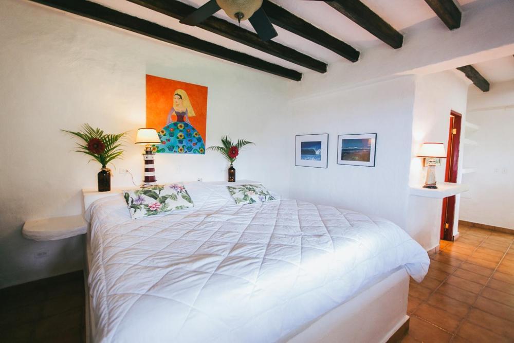 Oceanfront Bungalows - Paradise Rentals Santa Catalina Exteriér fotografie