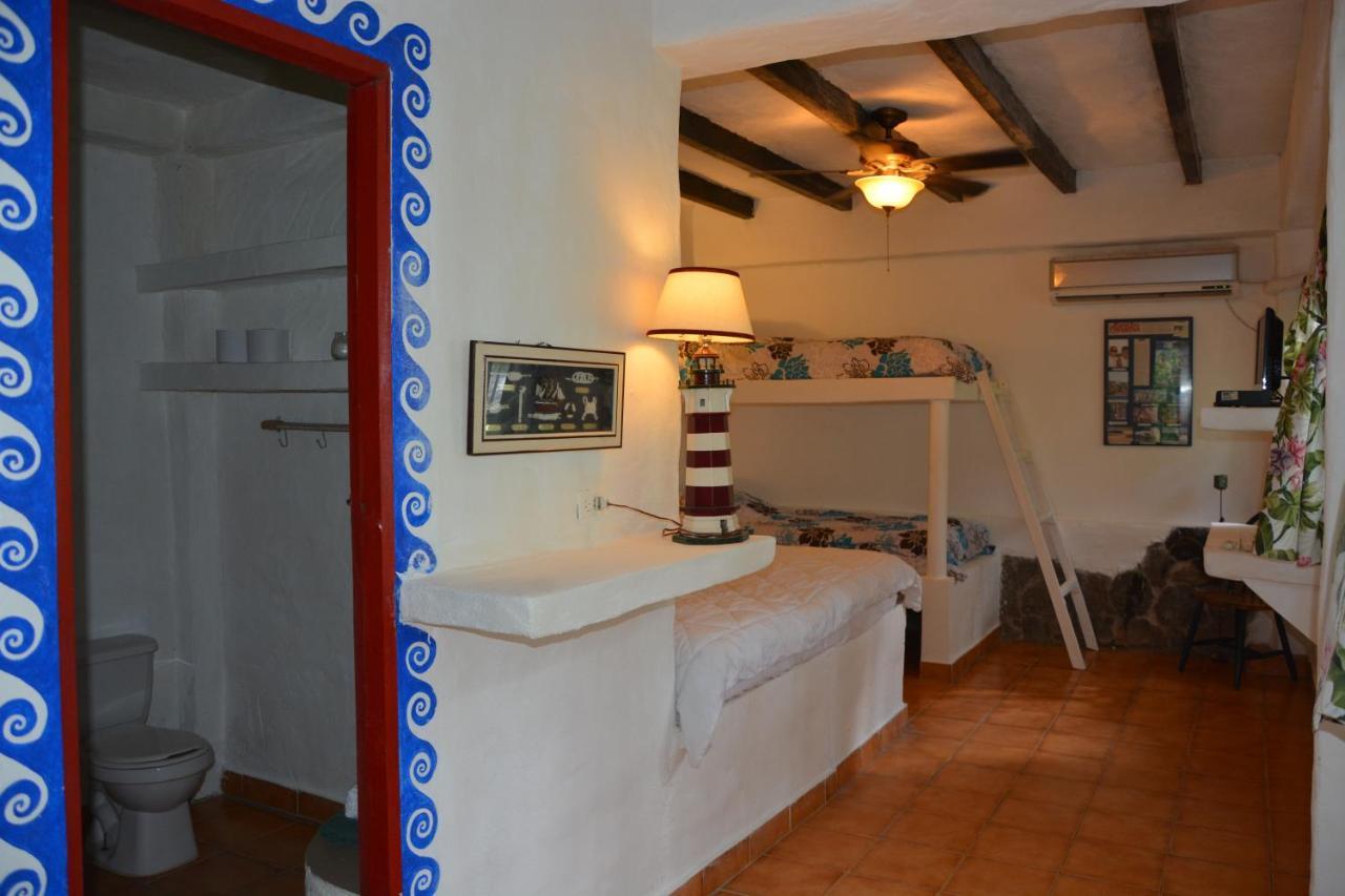 Oceanfront Bungalows - Paradise Rentals Santa Catalina Exteriér fotografie